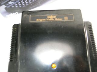 Vintage SALTON ELECTRIC BELGIAN WAFFLE MAKER MODEL WM - 4 BLACK Delicious 3