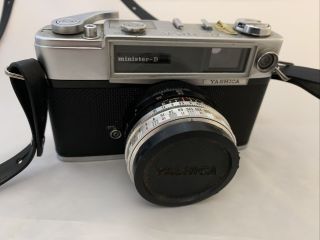 Yashica Minister - D 35mm Vintage Film Camera Yashinon 2.  8 45mm Lens Japan