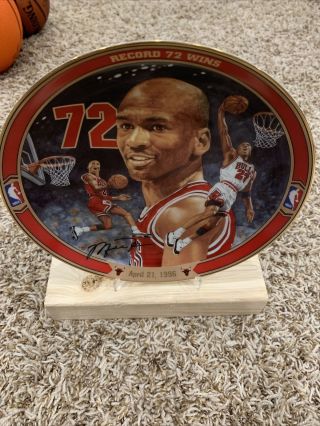 1996 Upper Deck Michael Jordan " Record 72 Wins " Limited Edition Porcelain Plate