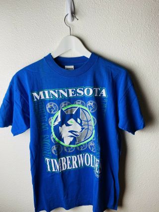 Vintage 90s Minnesota Timberwolves T Shirt Nba