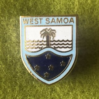 Vintage West Samoa Rugby Union Hard Enamel Metal Badge