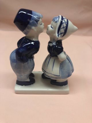 Vintage Delft Blue Hand Painted Dutch Boy & Girl Kissing Figurine Holland