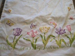 Vtg Hand Embroidered&crewel Floral/butterfly Dresser Scarf/table Runner 33 " X14 "