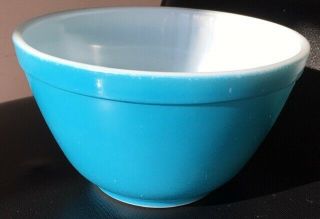 Vintage Turquoise Blue Pyrex 401 Mixing Bowl 1.  5pt Small Nesting Usa Ovenware