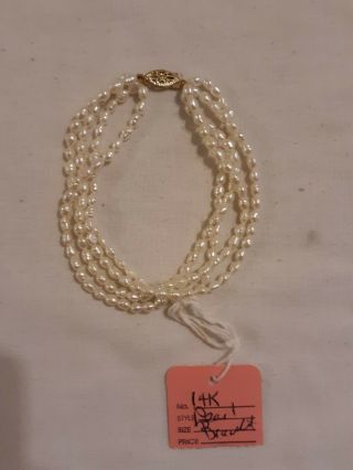 Vintage Freshwater Pearls And 14 Karat Gold Clasp Bracelet