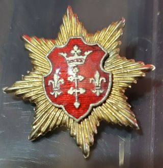 Vintage Eight Point Star Crest Shield Coat Of Arms Pin Red And Gold Enamel
