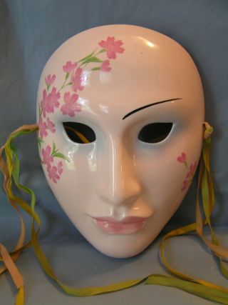 3pt8 Vintage Vandor Japan Pelzman Designs Hand - Painted Porcelain Mask Mardi Gras