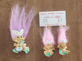 Vintage Russ Wacky Wabbit Easter Bunny Troll Pin Brooch Earrings