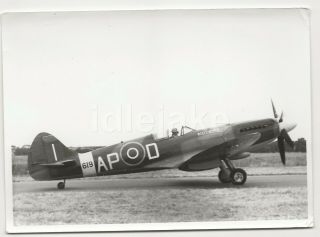 Raf Spitfire Aircraft Rm619 Vintage Photo