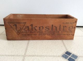 Vintage Borden Lakeshire Pasteurized Process Cheese Box