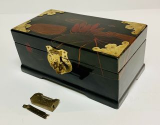 Vintage Black Lacquered Chinese Jewelry Box With Brass Accents & Brass Lock 3