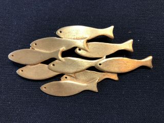 Vtg.  Jj Signed Brooch Pin Gold Tone School Of Fishes
