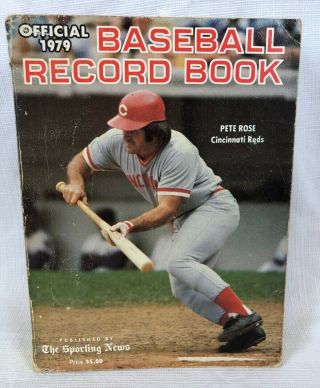 The Sporting News Official 1979 Baseball Record Book Pete Rose Cover