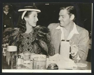1942 Johnny Weissmuller & Beryl Scott Vintage Photo Tarzan Olympic Gold