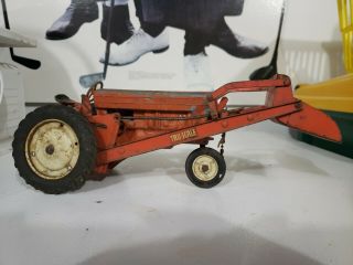 Vintage 1/16 Tru Scale Ih International Tractor & Loader Farm Toy