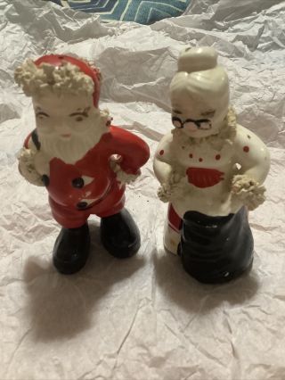 Vintage Kreiss Santa &mrs.  Claus Figurine Salt - Pepper Shaker Set