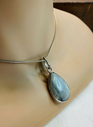 Vintage Sterling Silver Necklace Blue Green Agate Pendant With Silver Chain