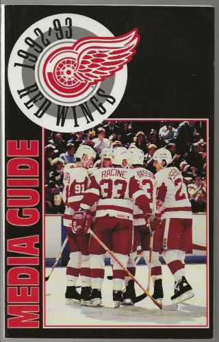 1992 - 93 Detroit Red Wings Nhl Hockey Media Guide Record Book