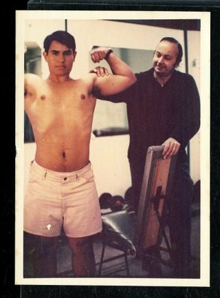Vintage Photo Cute Muscular Man Shows Off Muscles | Gay Interest 1970 