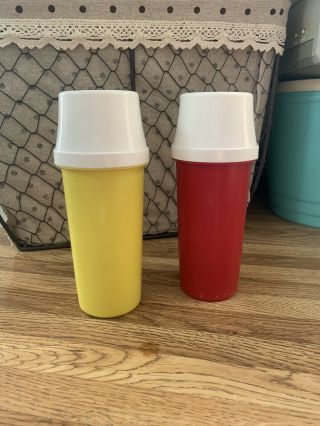 Vintage Pair Tupperware Ketchup Mustard 1329 Condiment Pump Dispensers Complete