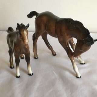 Vintage Beswick Pottery Horses Set Of 2 Foals Model Numbers 947 & 951