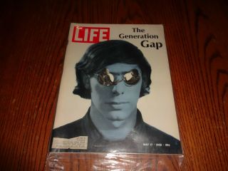 Vintage Life Magazines May 17,  1968 The Generation Gap