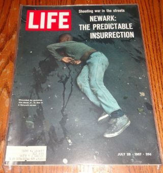 Vintage Life Magazines July 28 1967 Shooting War In The Streets Social Unrest