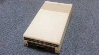 Commodore Vic - 1541 Floppy Disk Drive - Old Vintage Retro Game Computer C64 Vic20