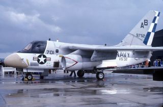 Us Navy,  S - 3a Viking,  159752,  At Yeovilton,  In 1978,  Two Aircraft Slides