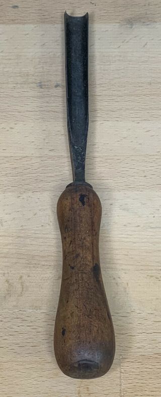 Vintage D R Barton 1832 1/2 " Outcannel Gouge Hand Carving Chisel Woodworking