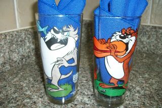 Vintage Pepsi Collector Series Glasses Taz With Porky Pig And Daffy Duck 1976