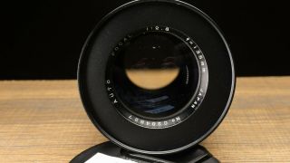 Vintage Minolta 135mm F/2.  8 Lens (md Mount) For Photography/video