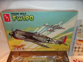 Vintage Amt 8887 1:48 Focke Wulf Fw190 Wwii Series Plastic Model Airplane Kit