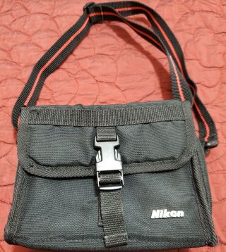 7 " X 3 " X 5 " Nikon Vintage Camera Bag Black W/ Carry Strap Padded Soft