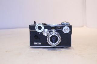 Vintage Argus " The Brick " Rangefinder 35mm Camera