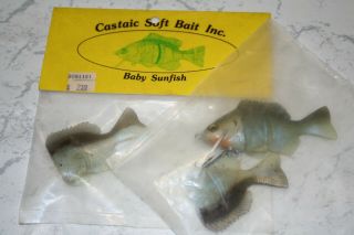 Castaic Soft Bait Baby Sunfish,  2 Tails Vintage Crankbait