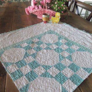 Easter Craft Pc Vintage 30s Green White Flagstones Quilt Cutter 24x24