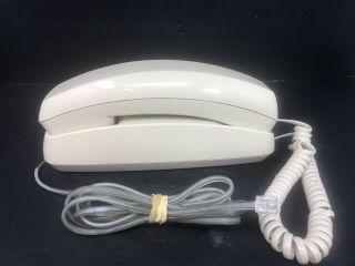 Vtg Radio Shack Telephone Trim Slimline Desk Wall Phone Off White Push Button