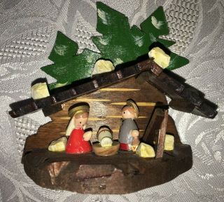 Vintage Wooden Christmas Nativity Creche Made In Italy Hand Painted Miniature