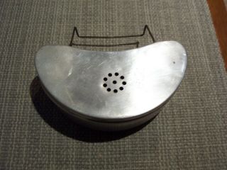 Vintage Metal Fishing Bait Box - Belt Clip Worm Bait Tin Aluminum