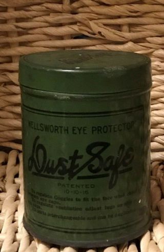Vintage,  Wellsworth Eye Protector Tin