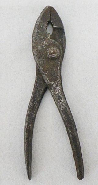 Vintage Ford Motor Company 6 - 1/2 Pliers