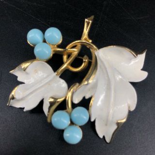 Vintage Sarah Coventry Brooch Pin White Enamel Baby Blue Beaded Floral Design