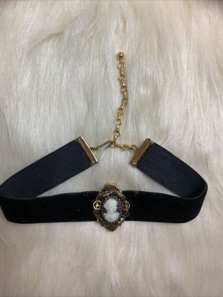 Vintage Style Black Velvet Cameo Choker Necklace