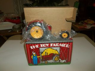Vintage 1/16 Massey - Harris 55 Toy Farmer Farm Toy Tractor Nib Ertl Diecast