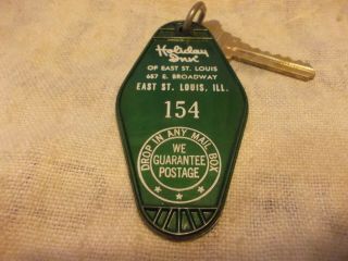 Vintage Holiday Inn Of East Saint Louis,  Illinois 154 Plastic Fob With Room Key