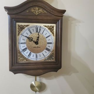 Vintage Seth Thomas Shelf Pendulum Clock Wall Decor