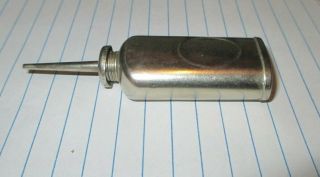 Vintage Small Thumb Pump Oil Can Oiler Hunting Guns / Fishing / Sewing