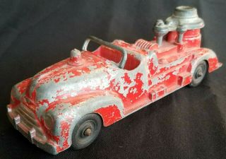 Vintage Hubley Kiddie Toy 464 Metal Fire Engine Pumper Truck 7.  25 " Long
