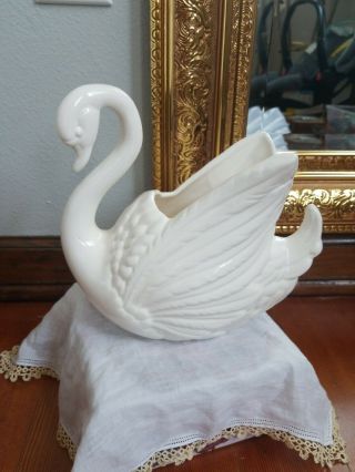 Vintage Ceramic Swan Planter Vase 7 1/4 " X 8 "